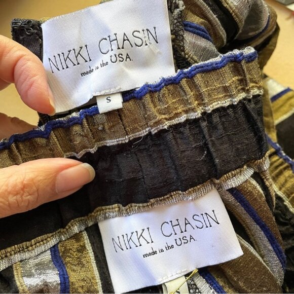 Nikki Chasin Striped Short Sleeve Silk Pant Suit - Small - Picture 6 of 16